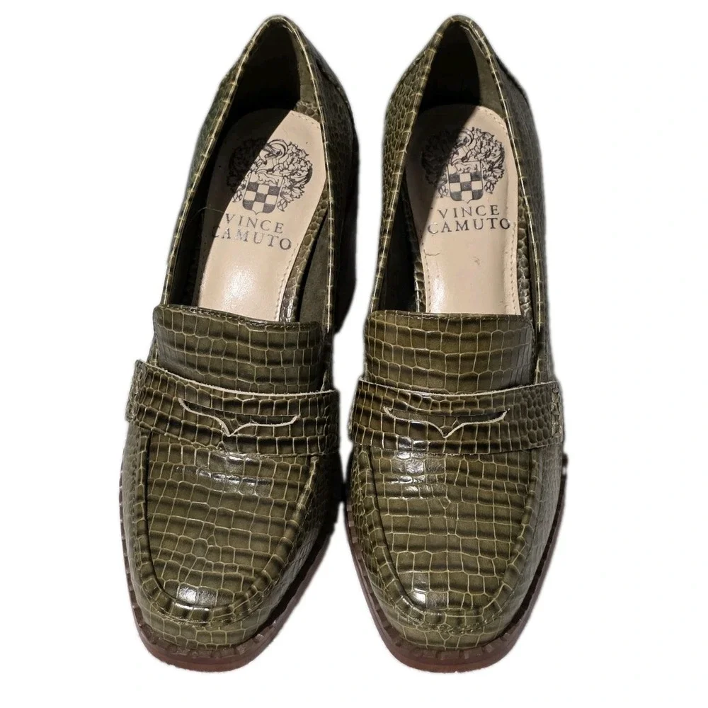 Vince Camuto Carigina Loafers Pumps Croc Leather Heels Olive Size 6